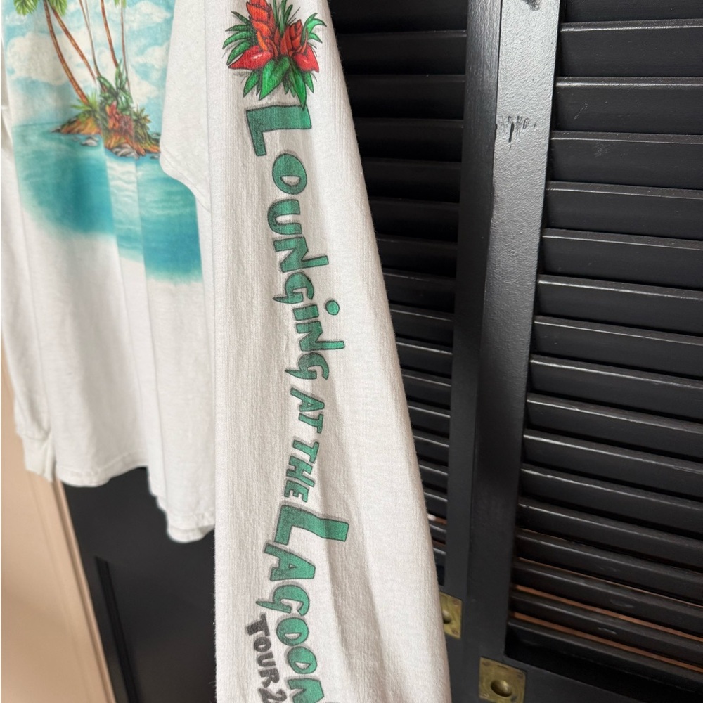 Jimmy Buffett Coral Reefer Band Graphic‎ Tee - Picture 3 of 4
